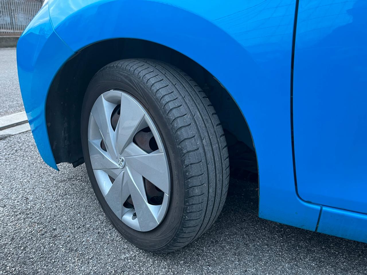 Toyota Aygo 1.0 VVT-i 69 CV 5 porte x-cool TSS