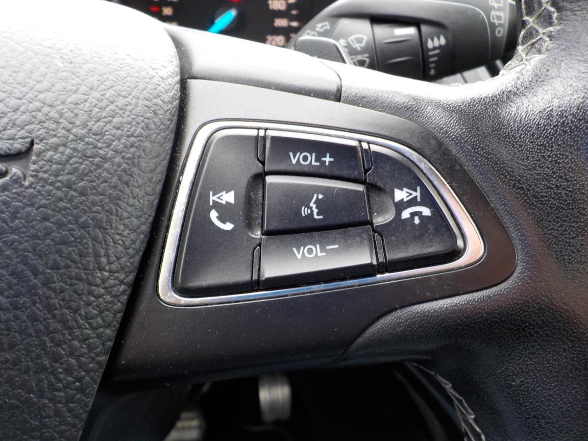 Ford Kuga 2.0 TDCI 180 CV S&S 4WD Powershift ST-Line