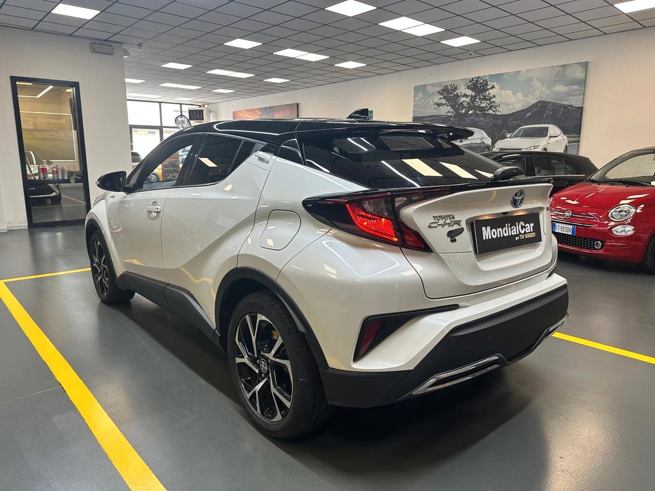 Toyota C-HR 2.0 Hybrid E-CVT Trend