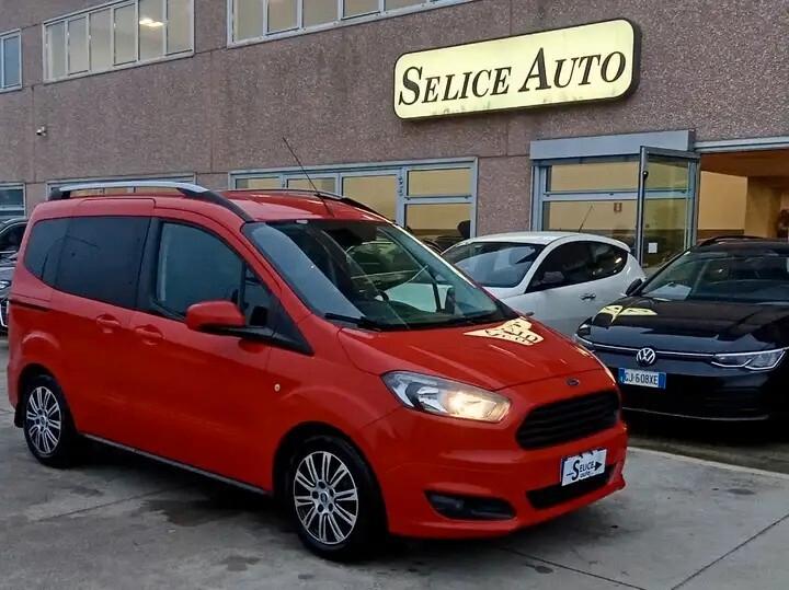 Ford Tourneo Courier 1.5 TDCI 75 CV Plus