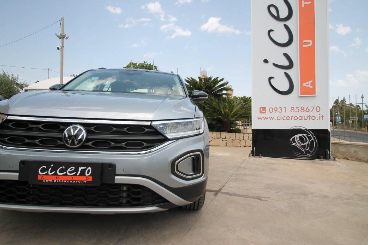 Volkswagen T-Roc 2.0 TDI 150 CV DSG Life26.000km|2025