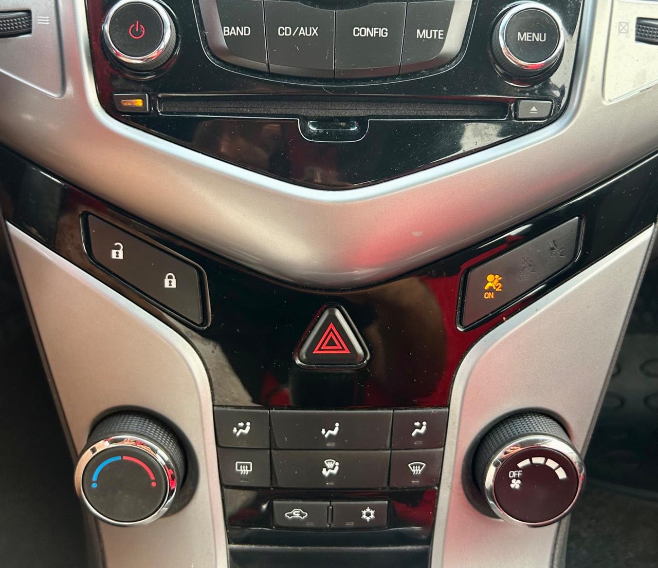 Chevrolet Cruze 1.6 LS Neopatentati EURO 6