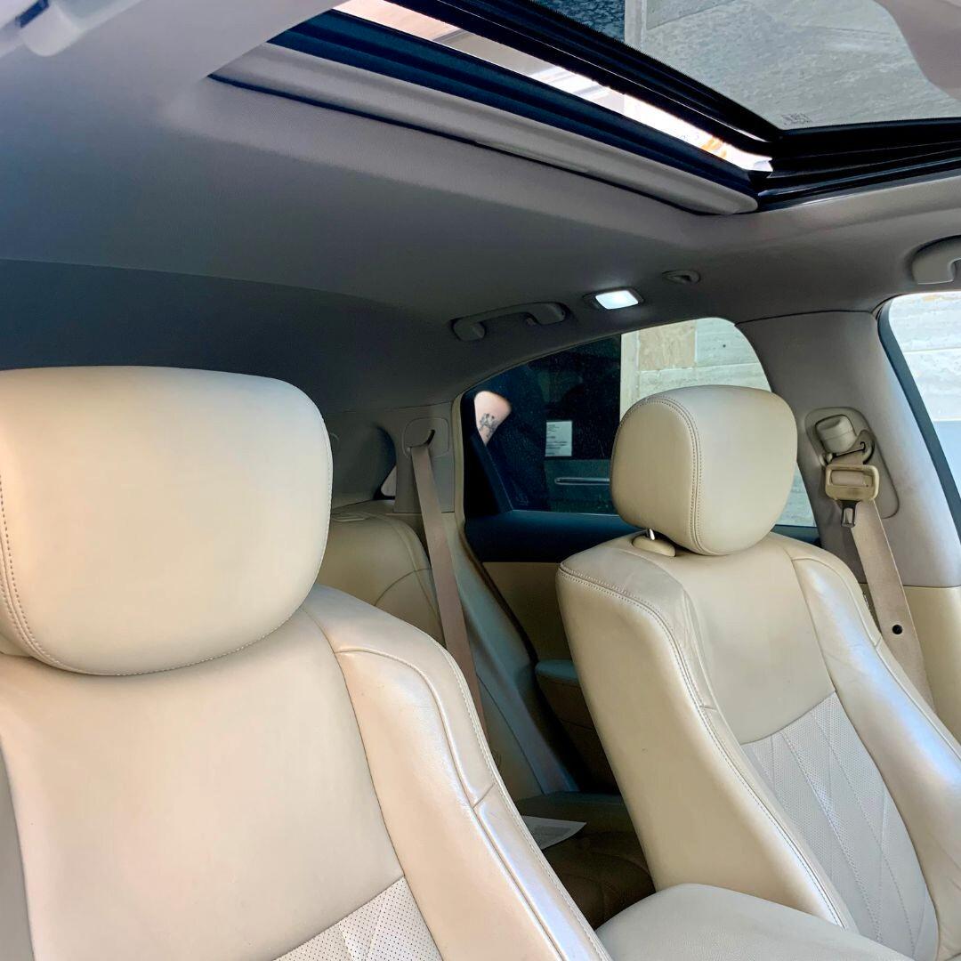 Infiniti QX70 3.0 diesel V6 AT GT Premium