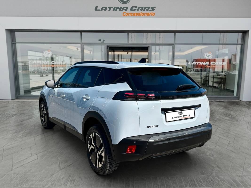 Peugeot 2008 1.2 puretech Allure 100cv con TELECAM E CARPLAY