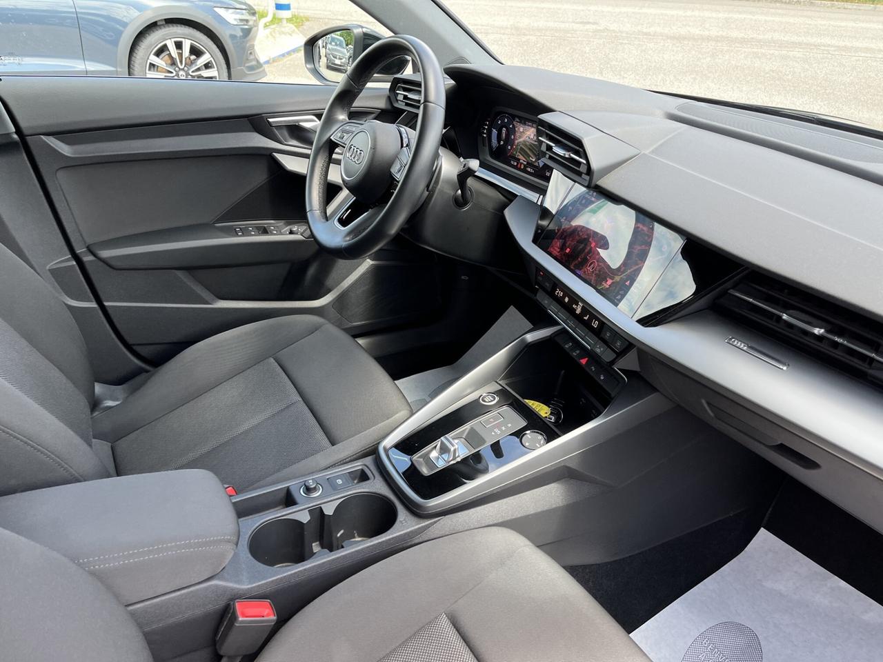 AUDI A3 SPORT .B. 2000TDI 150 CV S.TRONIC