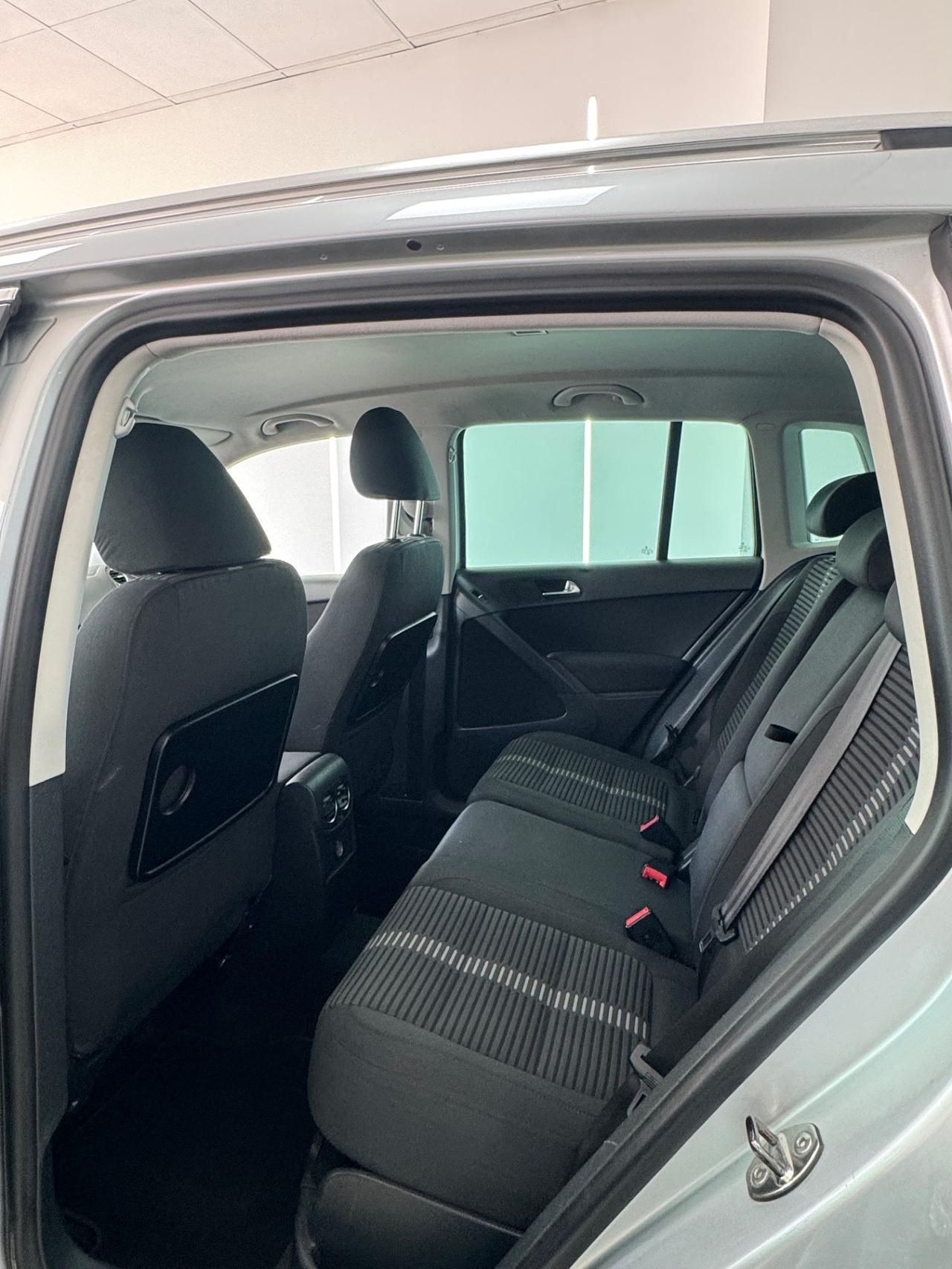 Volkswagen Tiguan 2.0 TDI DPF 4MOTION DSG Sport & Style