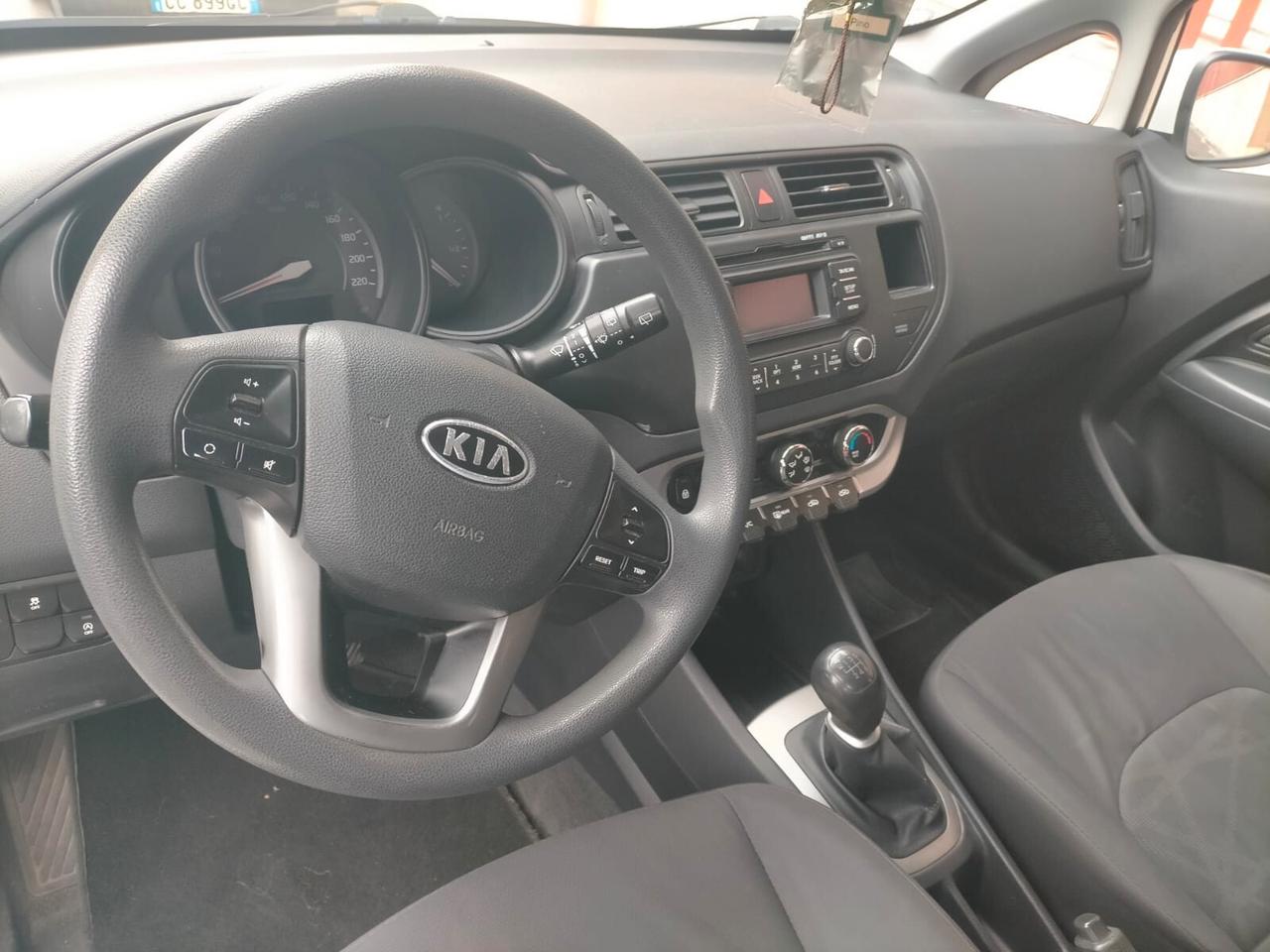 Kia Rio 1.1 CRDi WGT 5p. EX DISEL