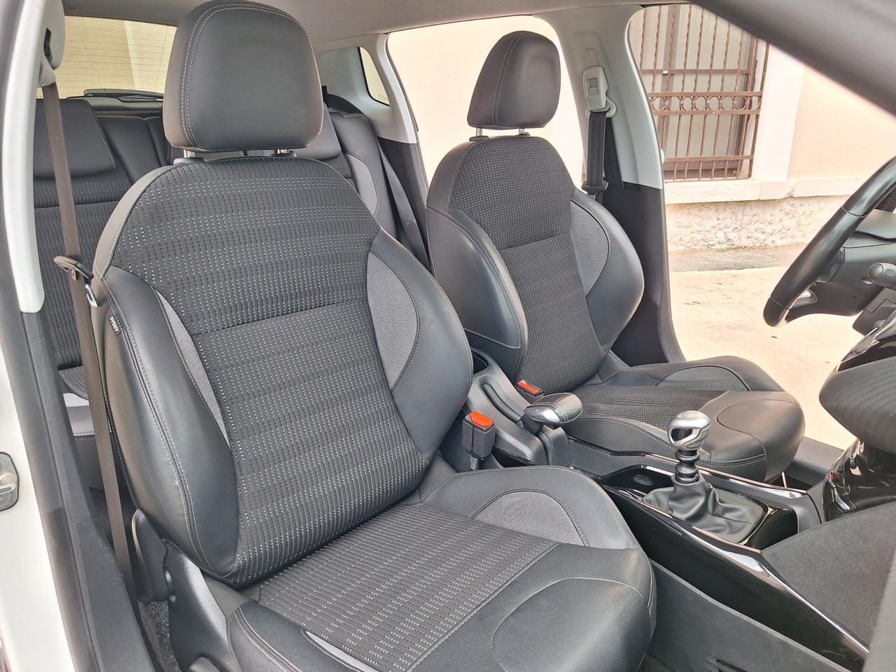 Peugeot 2008 BlueHDi 120 cv Allure PERFETTA