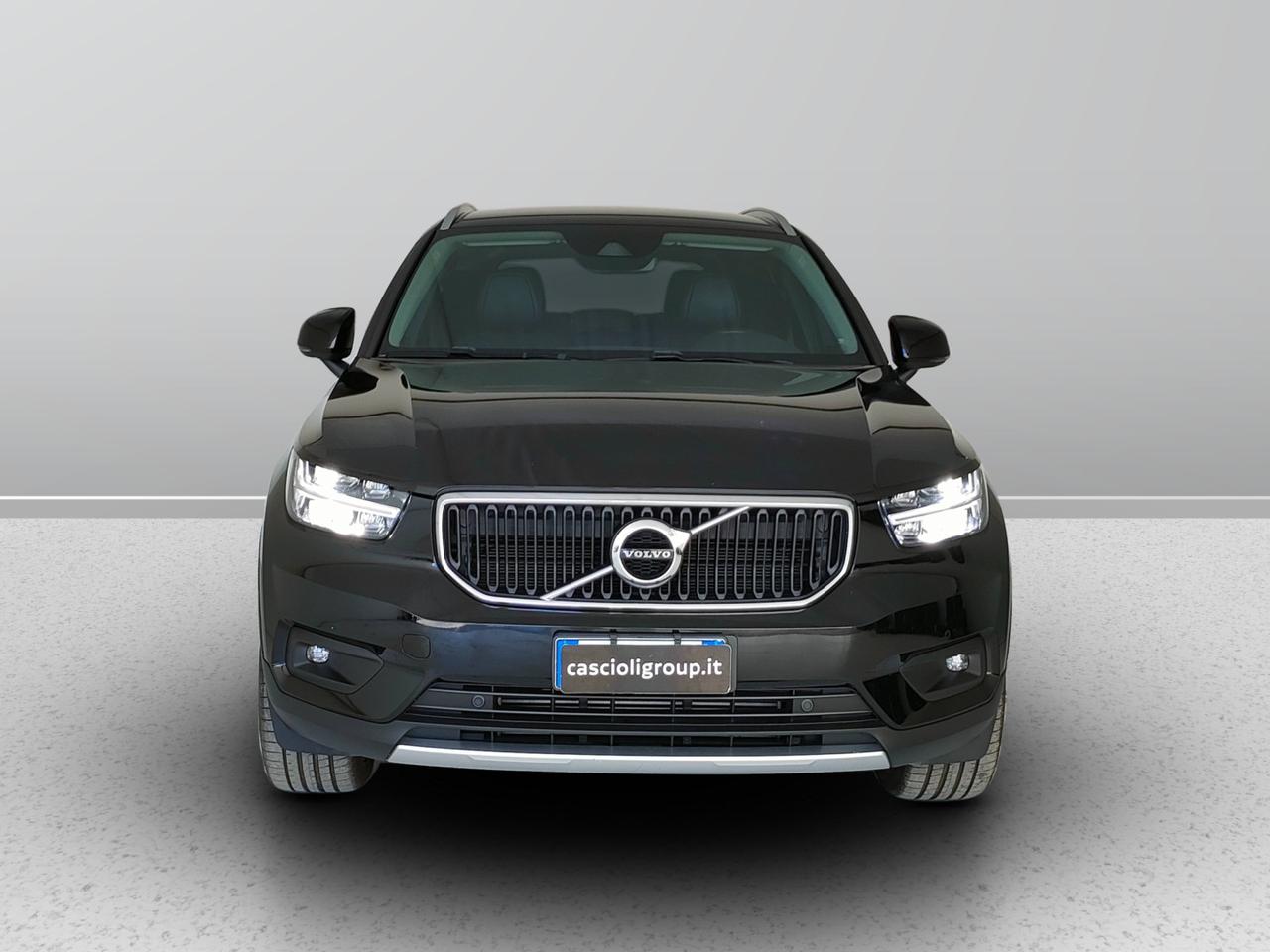 VOLVO XC40 - XC40 2.0 d3 Momentum geartronic my20