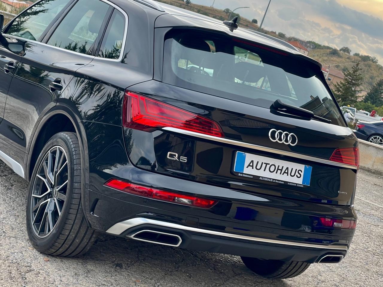 Audi Q5 40 TDI 204 CV Quattro S tronic S line IVA ESPOSTA