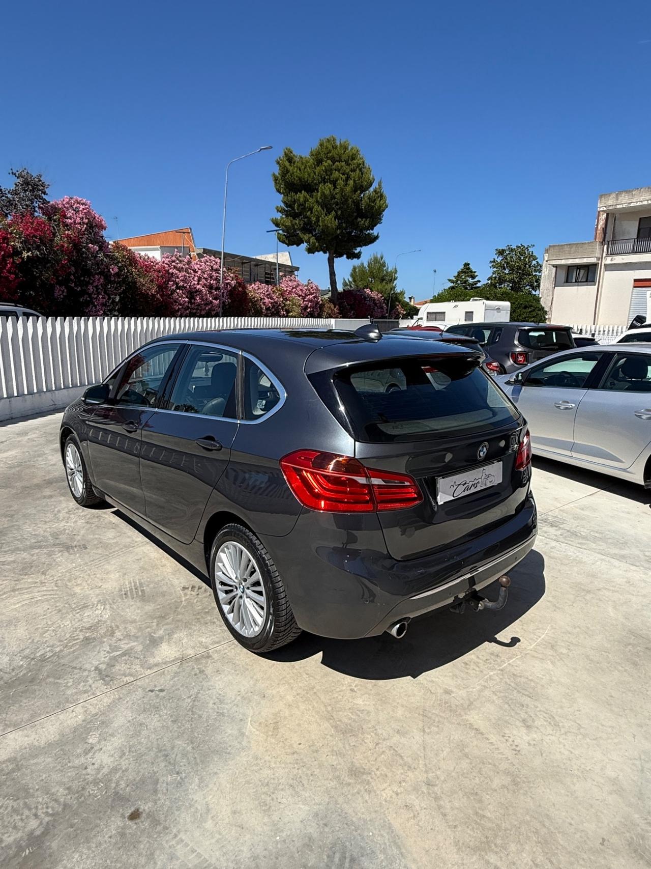 Bmw 2er Active Tourer 216d Luxury