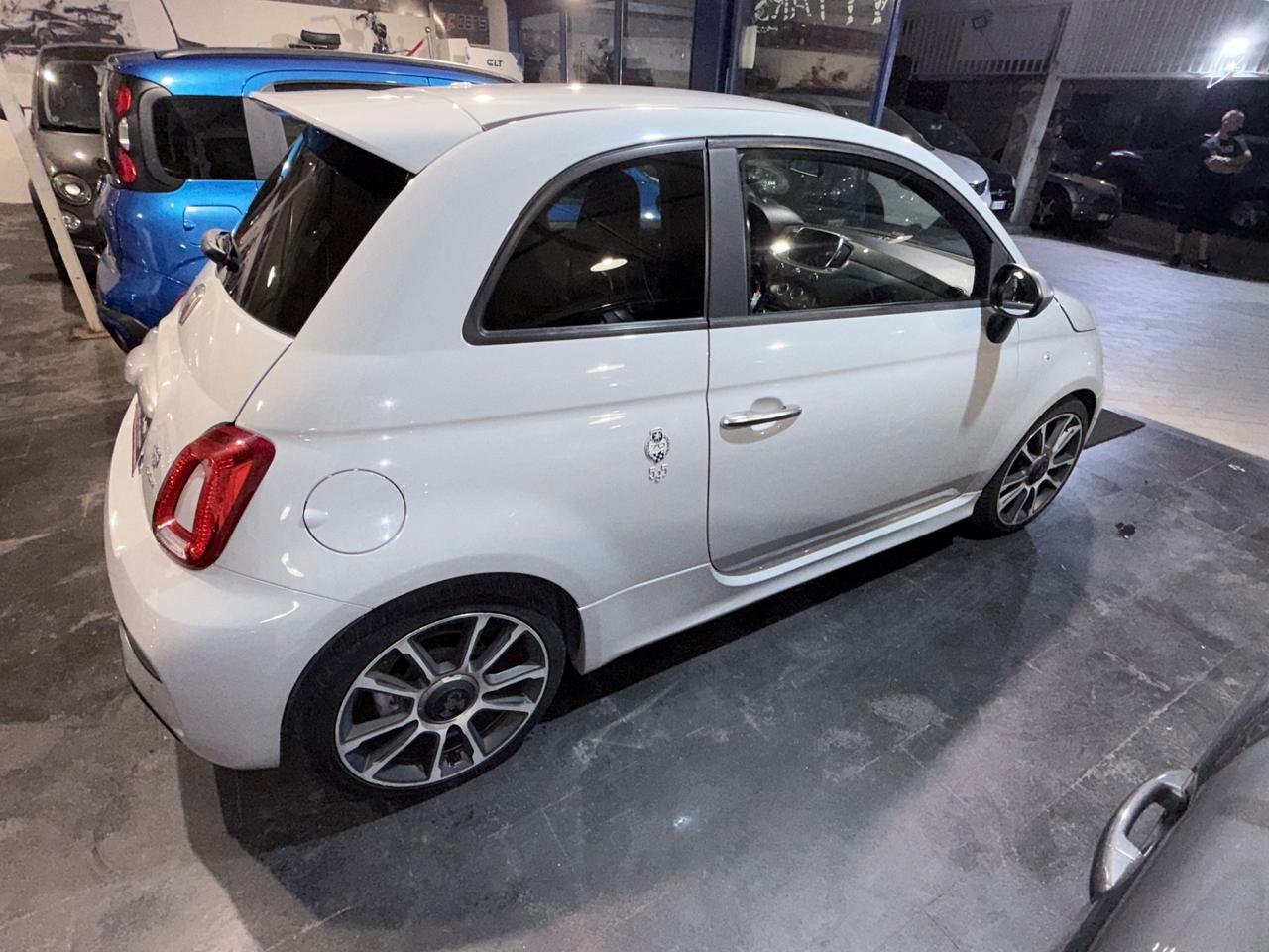 Abarth 595 1.4 Turbo T-Jet 165 CV Turismo