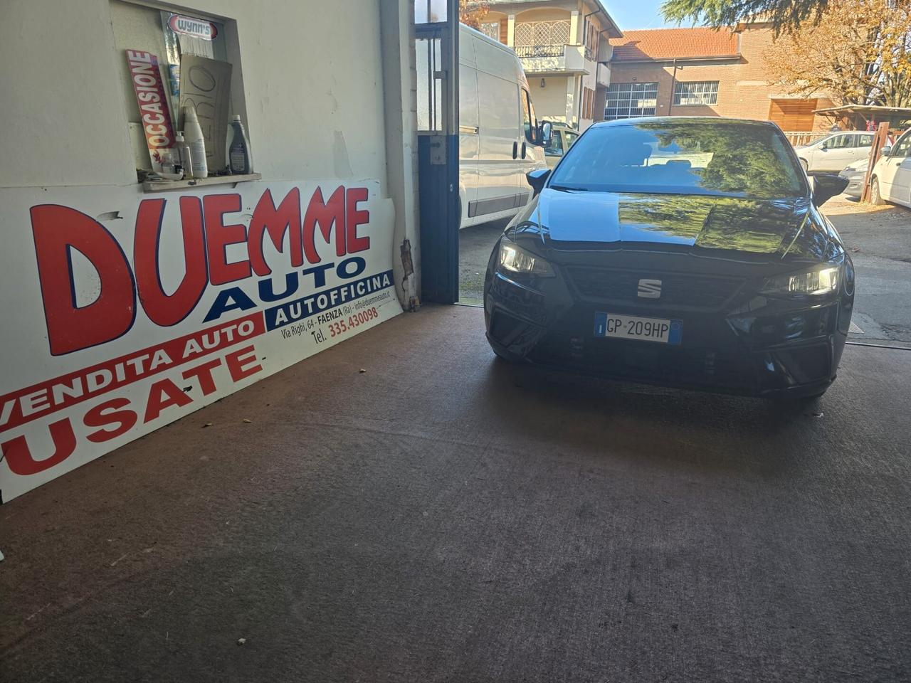 Seat Ibiza 1.0 MPI 5 porte Business rate 125,00 mese