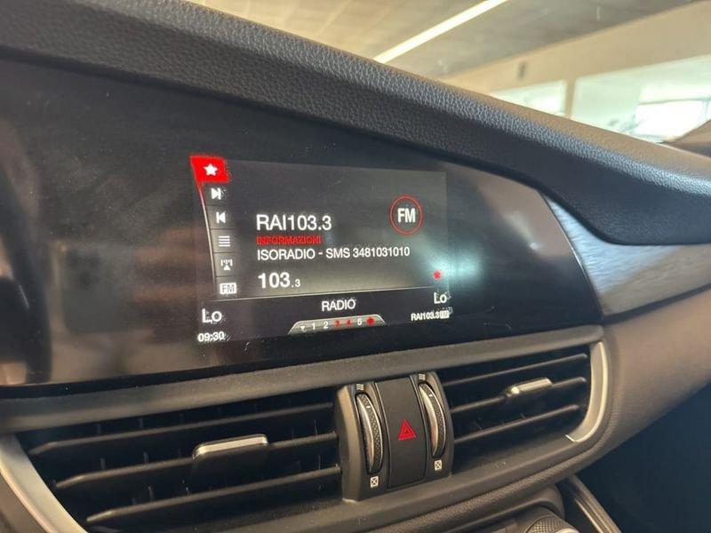 Alfa Romeo Giulia 2.2 T BUSINESS 150CV AUTO