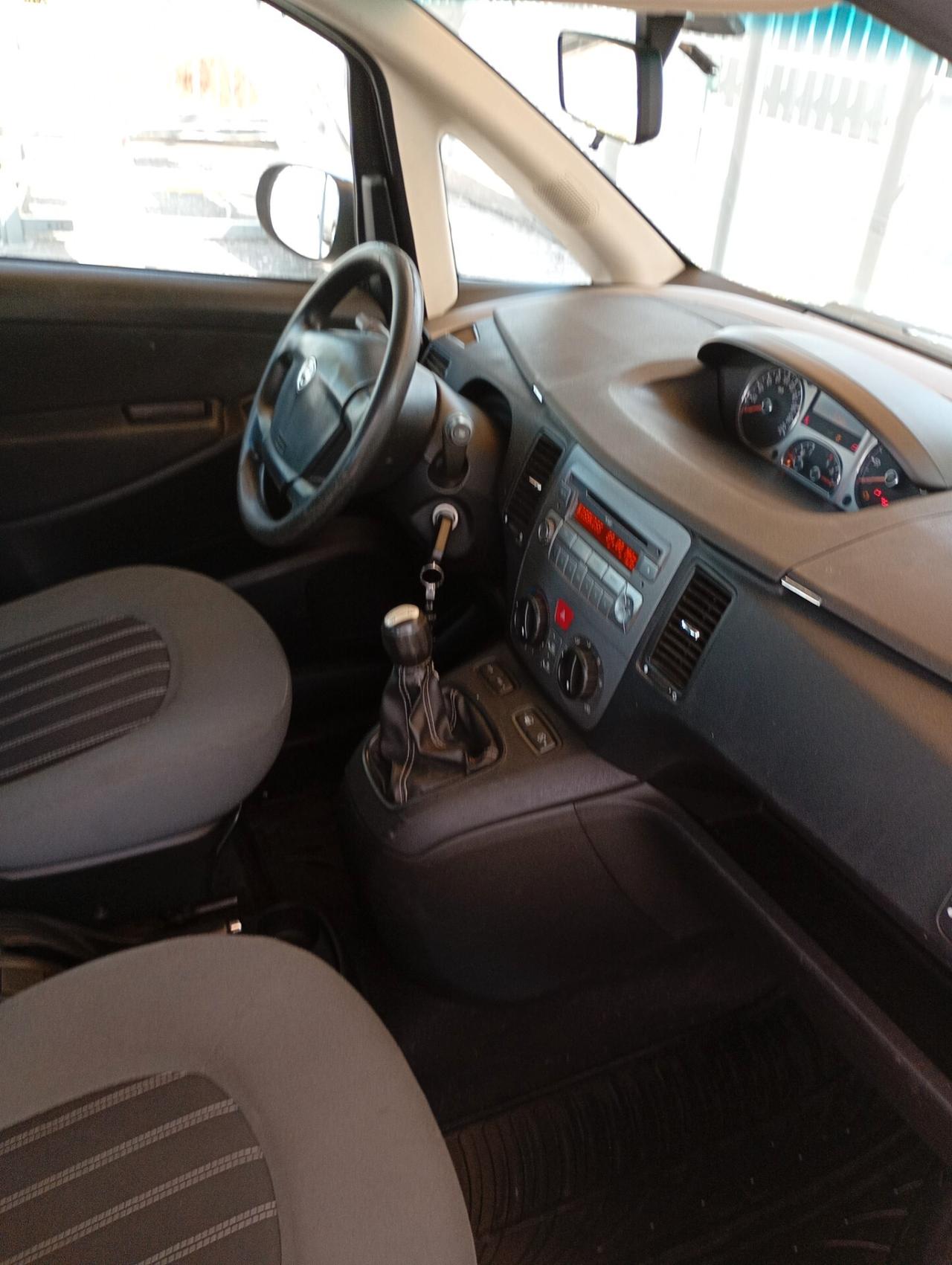 Lancia MUSA 1.3 Mjt 95 CV Gold