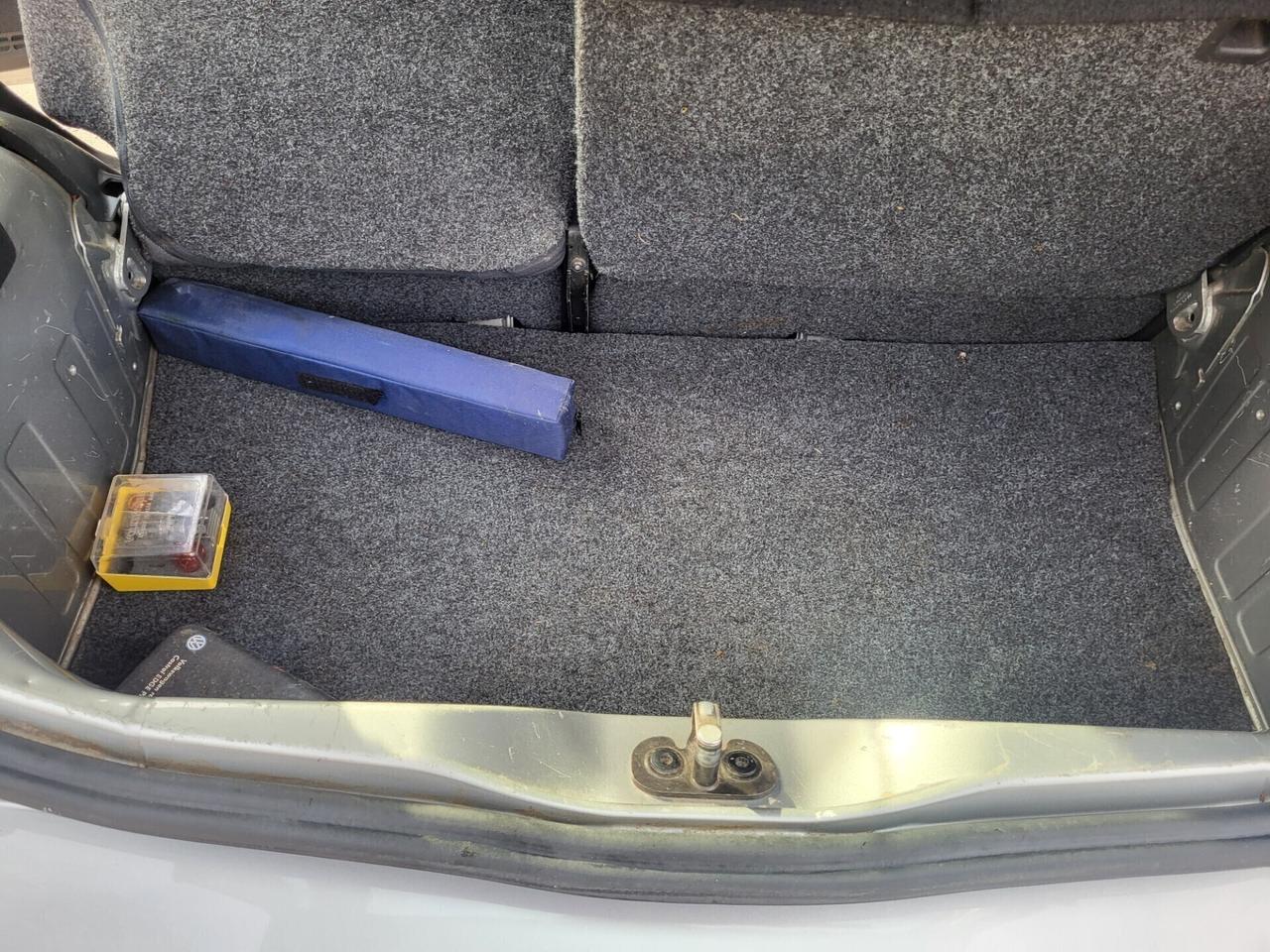 VOLKSWAGEN UP! ECO METANO-3 EURO X 100 KM-BOLLO 35