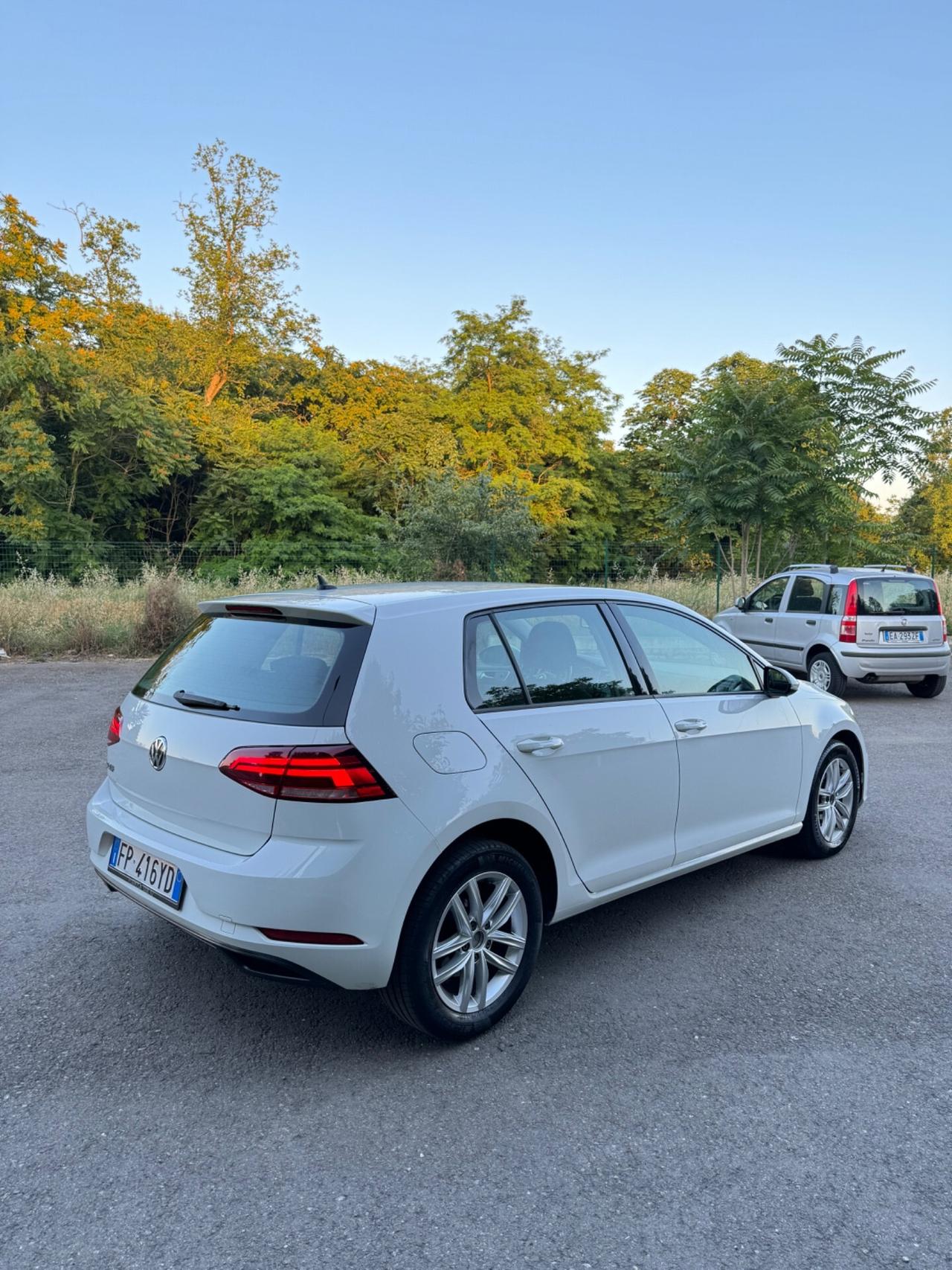 Volkswagen Golf 7.5 1.6 TDI 115 CV 5p.