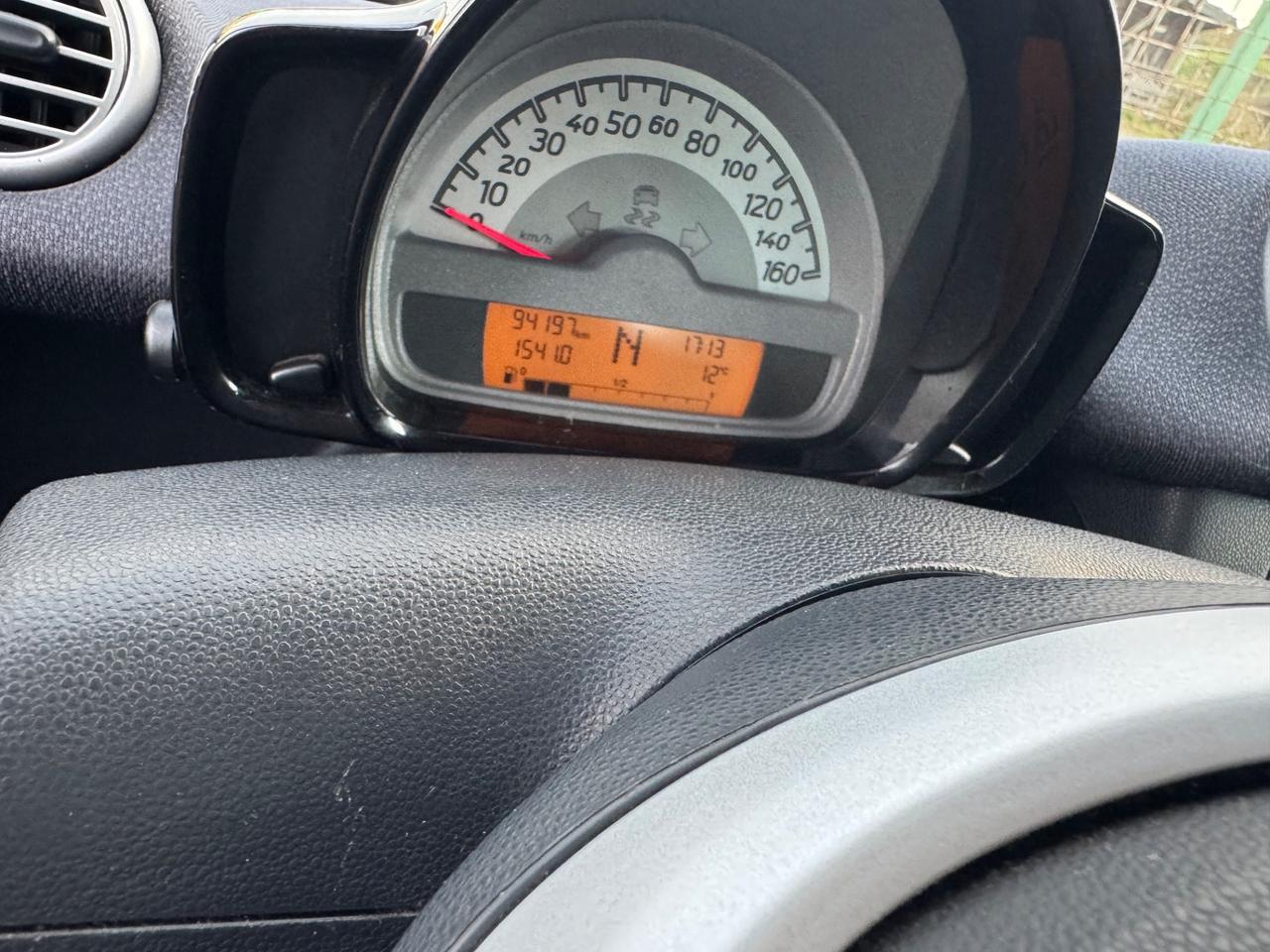 Smart ForTwo 52 kW MHD coupé White Tailor Made