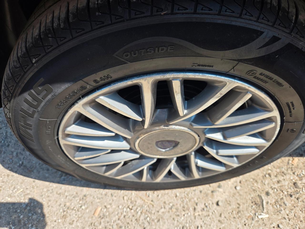 Lancia Ypsilon 1.2 69 CV 5 porte Gold