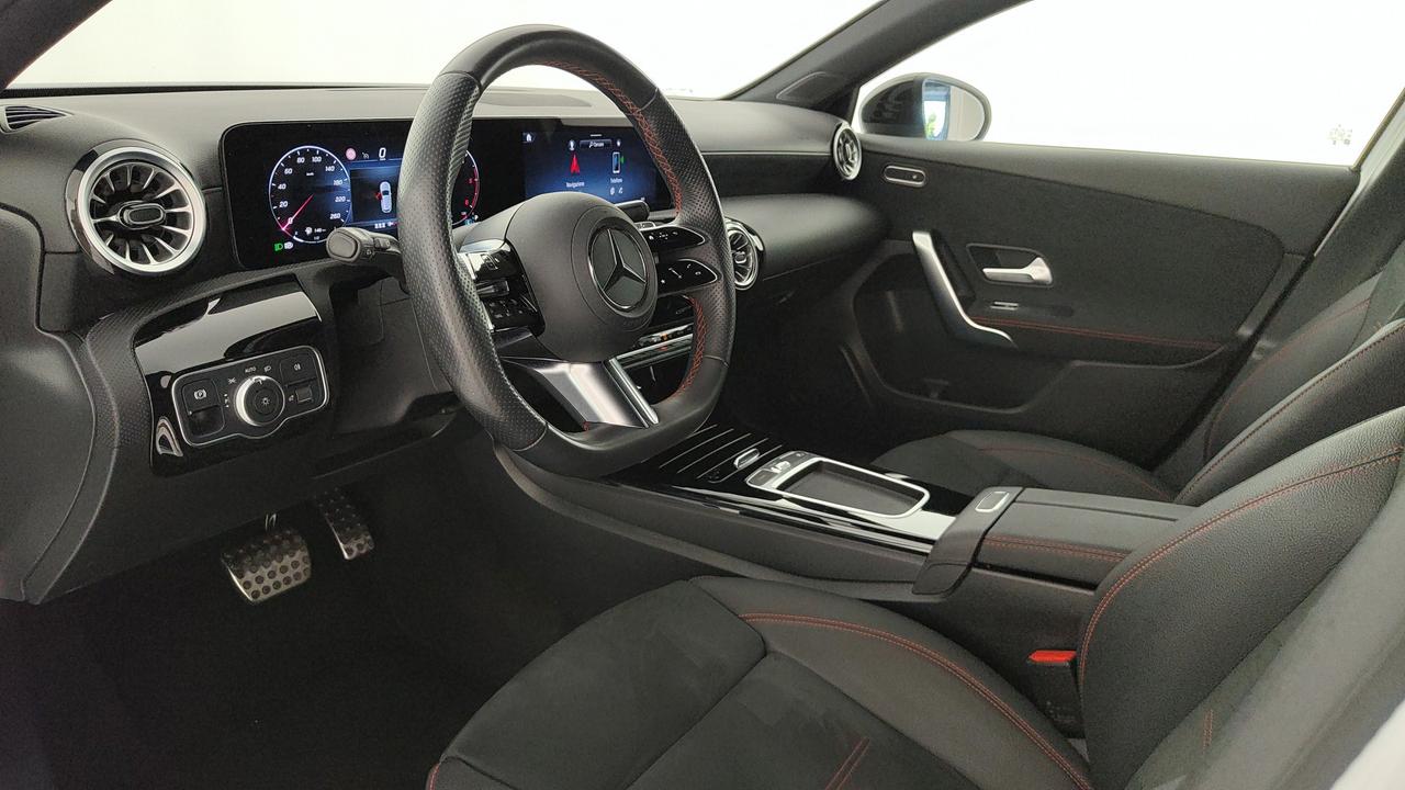Mercedes-Benz A 200 d AMG Line Advanced Plus auto
