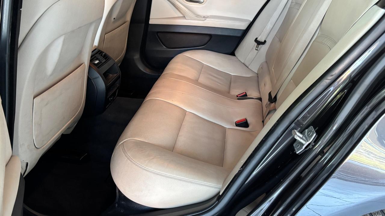 Bmw 520 520d xDrive Luxury