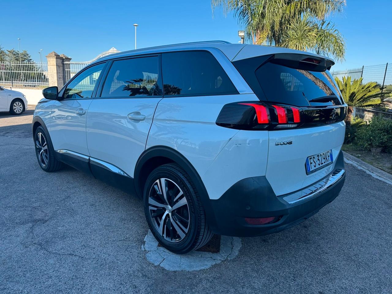 Peugeot 5008 Allure 1.5hdi