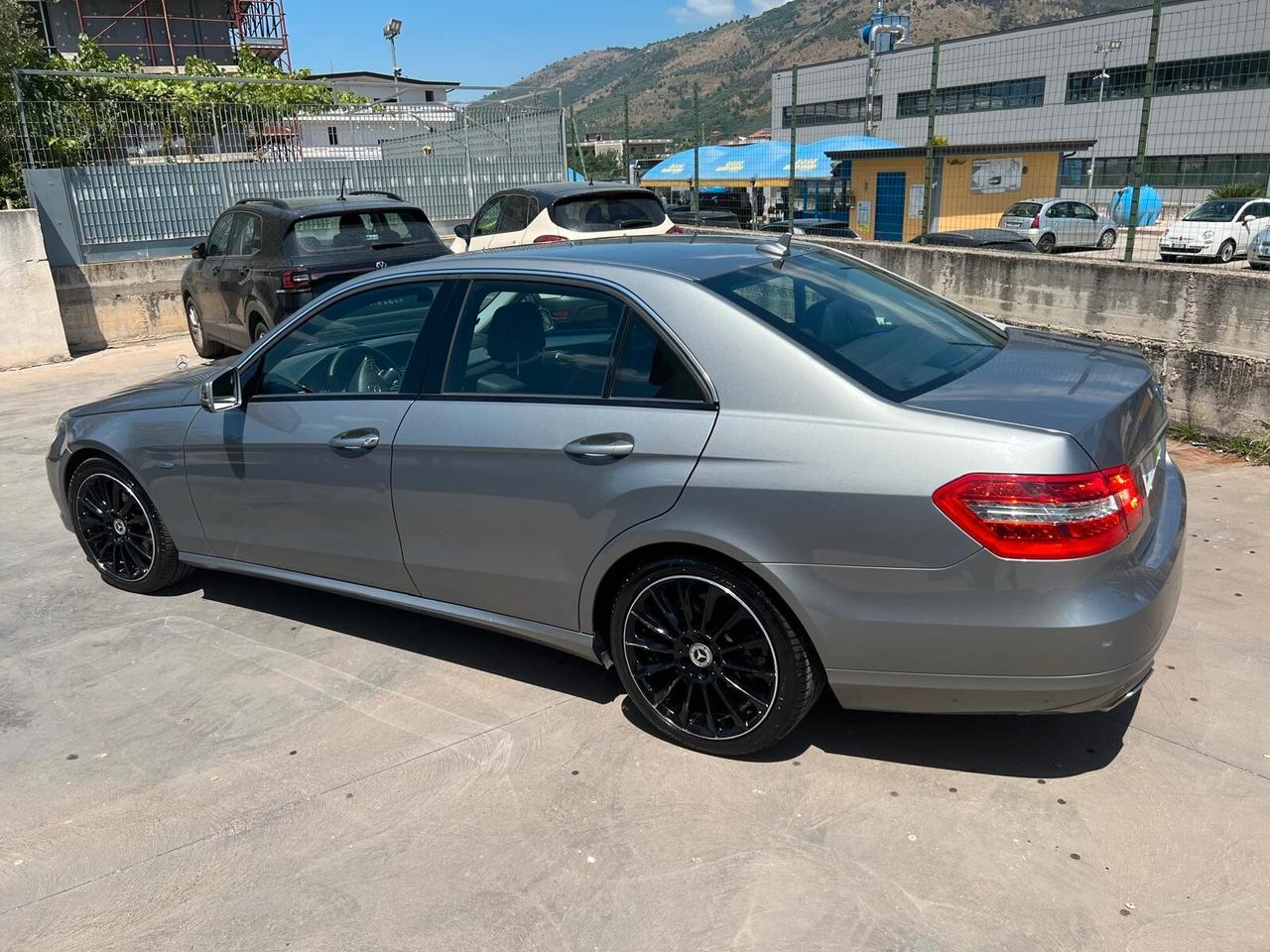 Mercedes CLASSE E 220 CDI BlueEFFICIENCY EDITION 170CV