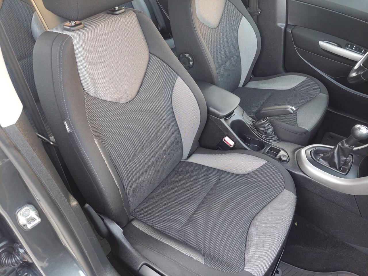 Peugeot 308 1.6 8V HDi 93CV 5p. Business