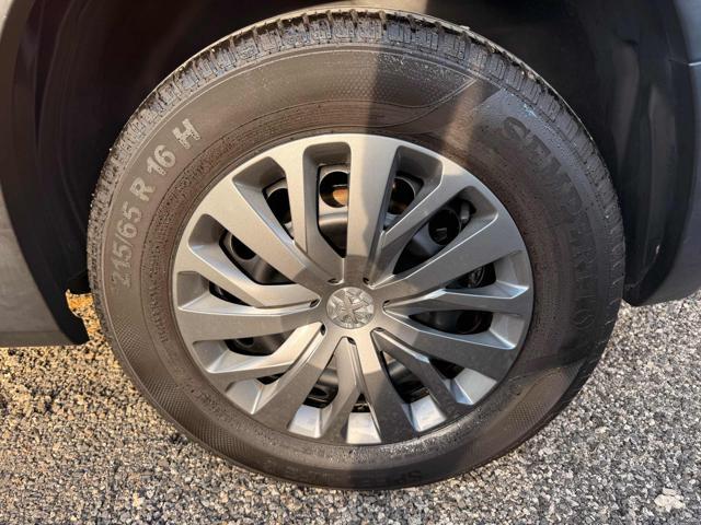 PEUGEOT Rifter BlueHDi 130 S&S Allure Standard