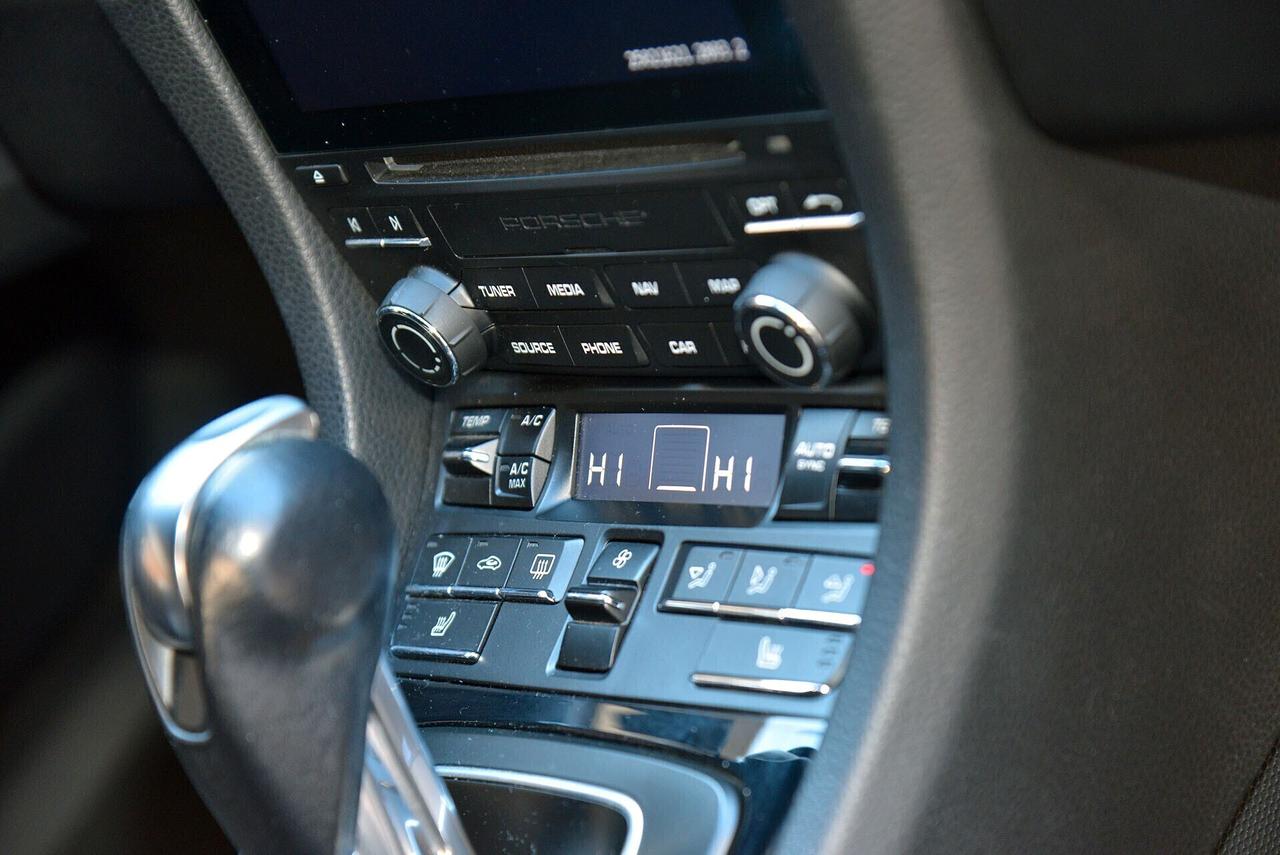 Porsche 718 Cayman T cambio PDK