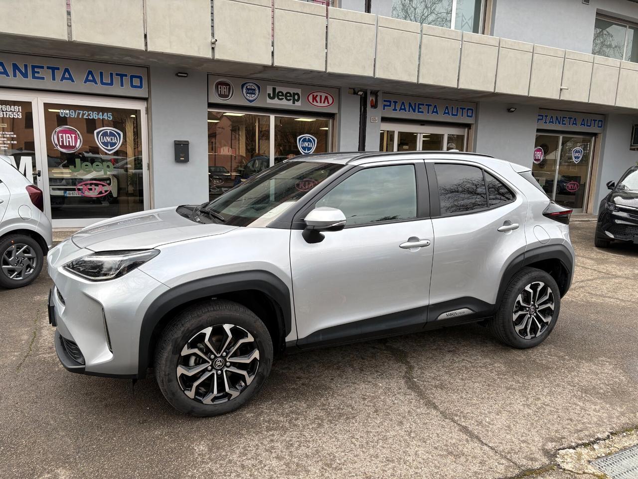 Toyota Yaris Cross Trend 1.5 Hybrid E-CVT 2025