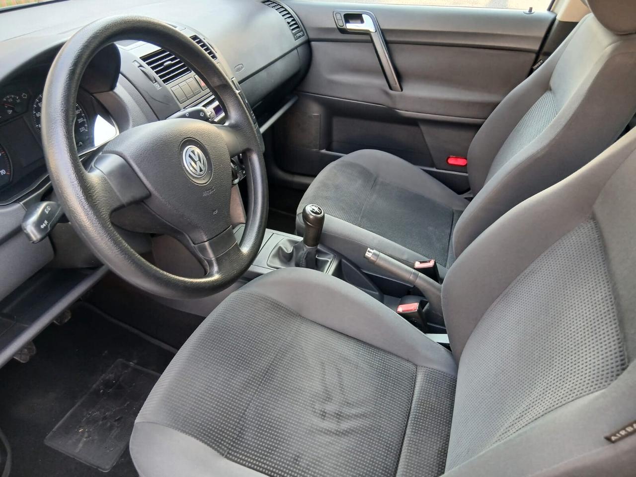 Volkswagen Polo 1.4/80CV 16V 5p. Comfortline