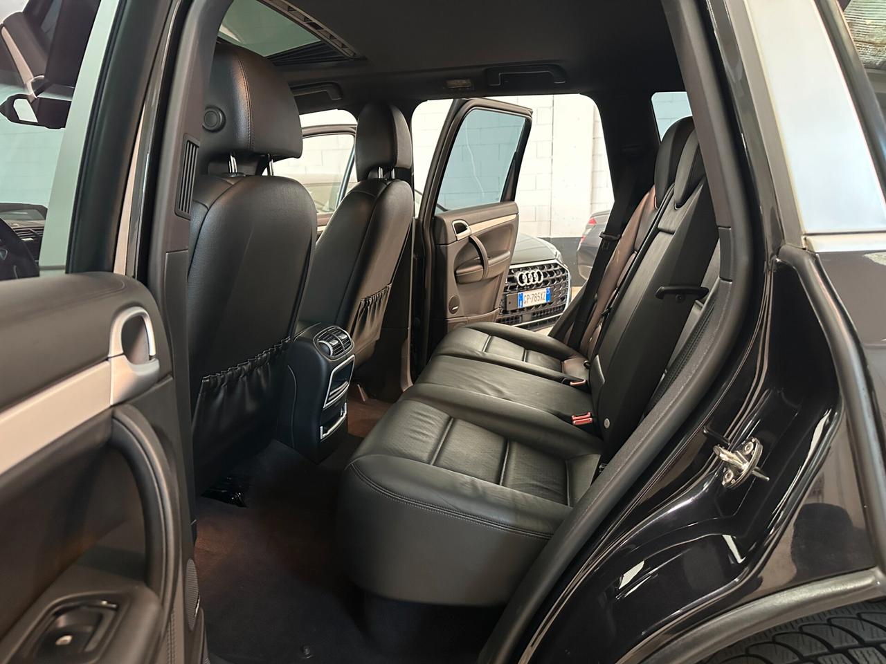 Porsche Cayenne 4.8 S