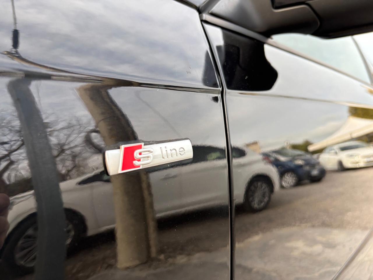 Audi A3 Sline 1.6 TDI 105 CV