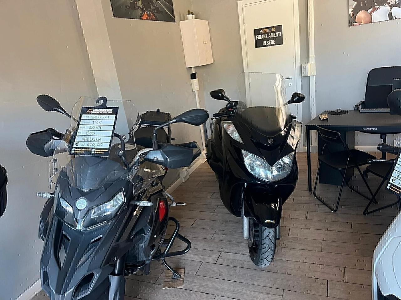 YAMAHA MAJESTY 400