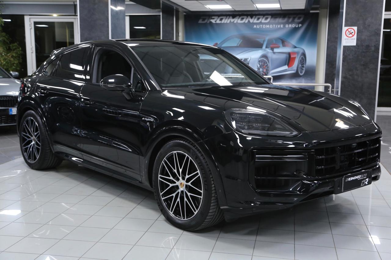 Porsche Cayenne Coupé 4.0 V8 Turbo 740 cv E-Hybrid plug-in auto