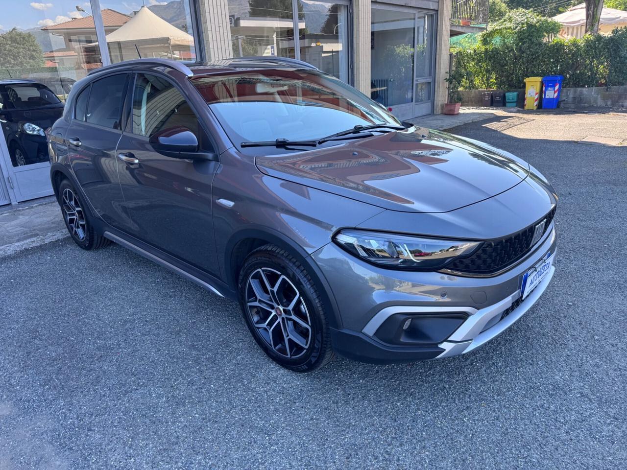 Fiat Tipo 1.0 5 porte Cross
