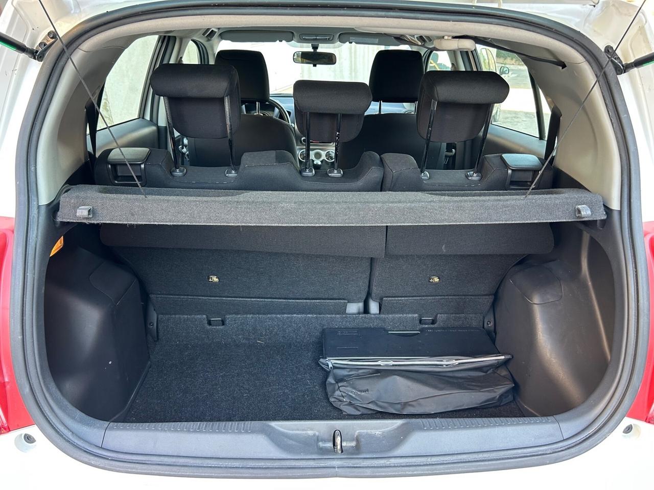 Toyota Urban Cruiser 1.4 D-4D 4WD unico proprietario