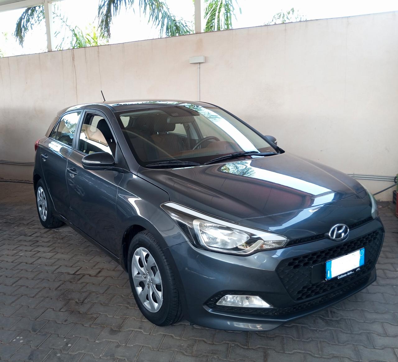 Hyundai i20 1.2 84 CV 5 porte Comfort