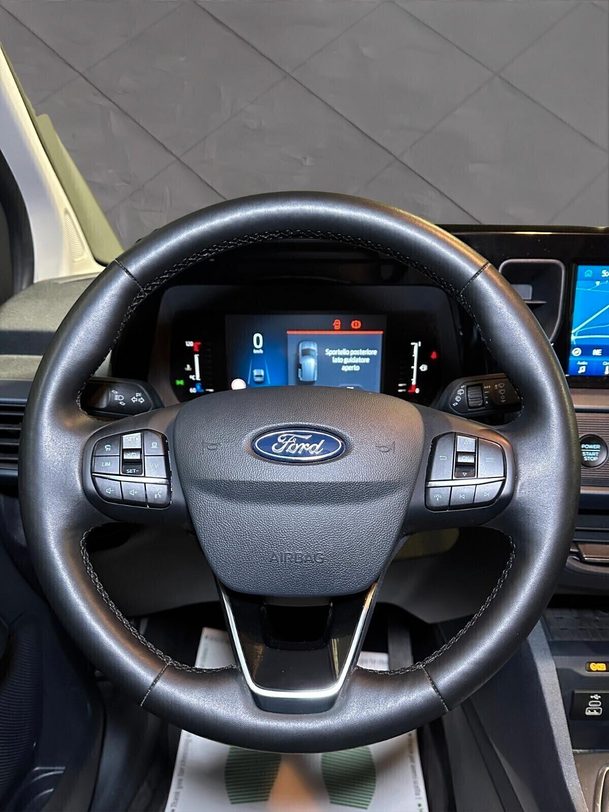 Ford Tourneo Courier 1.0 EcoBoost Active