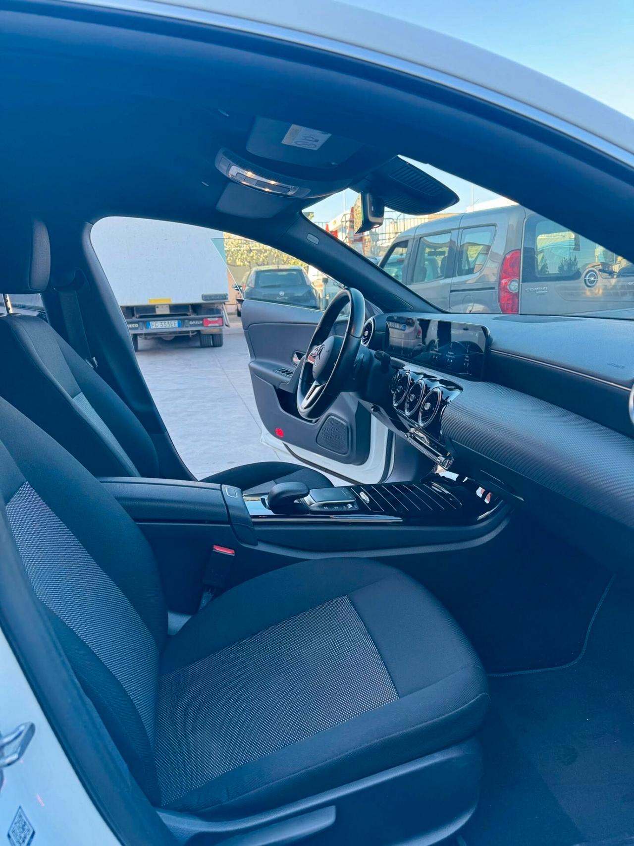 Mercedes-benz CLA 200 d Automatic Executive