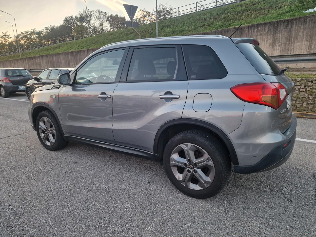 Suzuki Vitara 1.6 DDiS V-Top