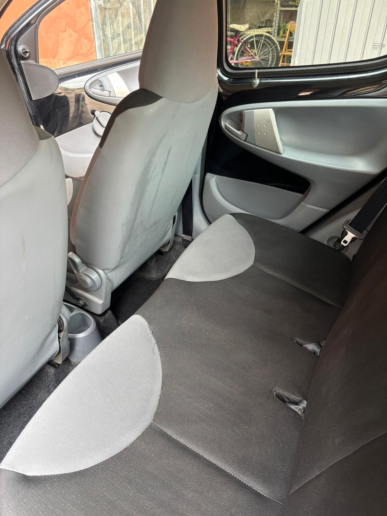 Peugeot 107 1.0 68CV 5p. Plaisir