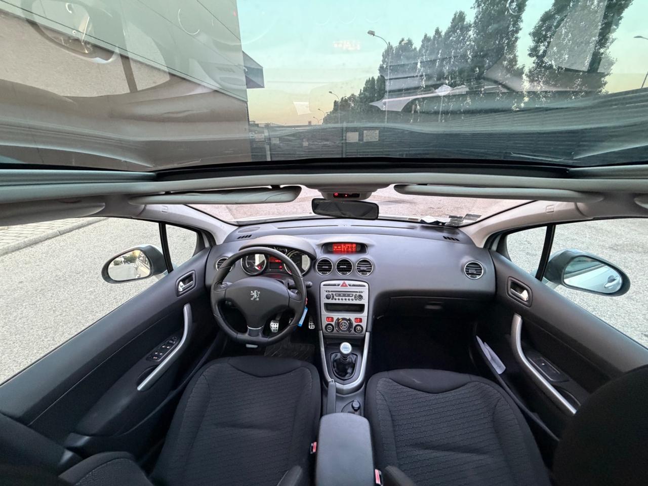 Peugeot 308 1.6d tettto 6 marce auto ok anno 2010 euro5