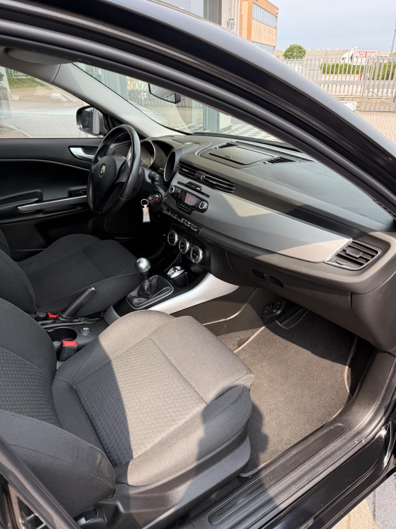 Alfa Romeo Giulietta 1.6 JTDm-2 105 CV Progression