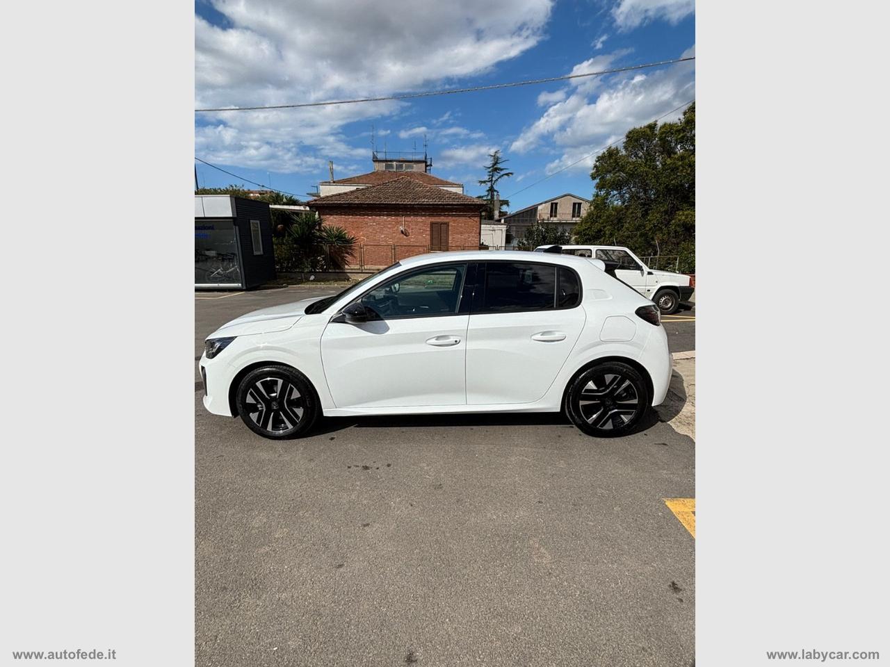 PEUGEOT 208 PureTech 100 S&S 5p. Business