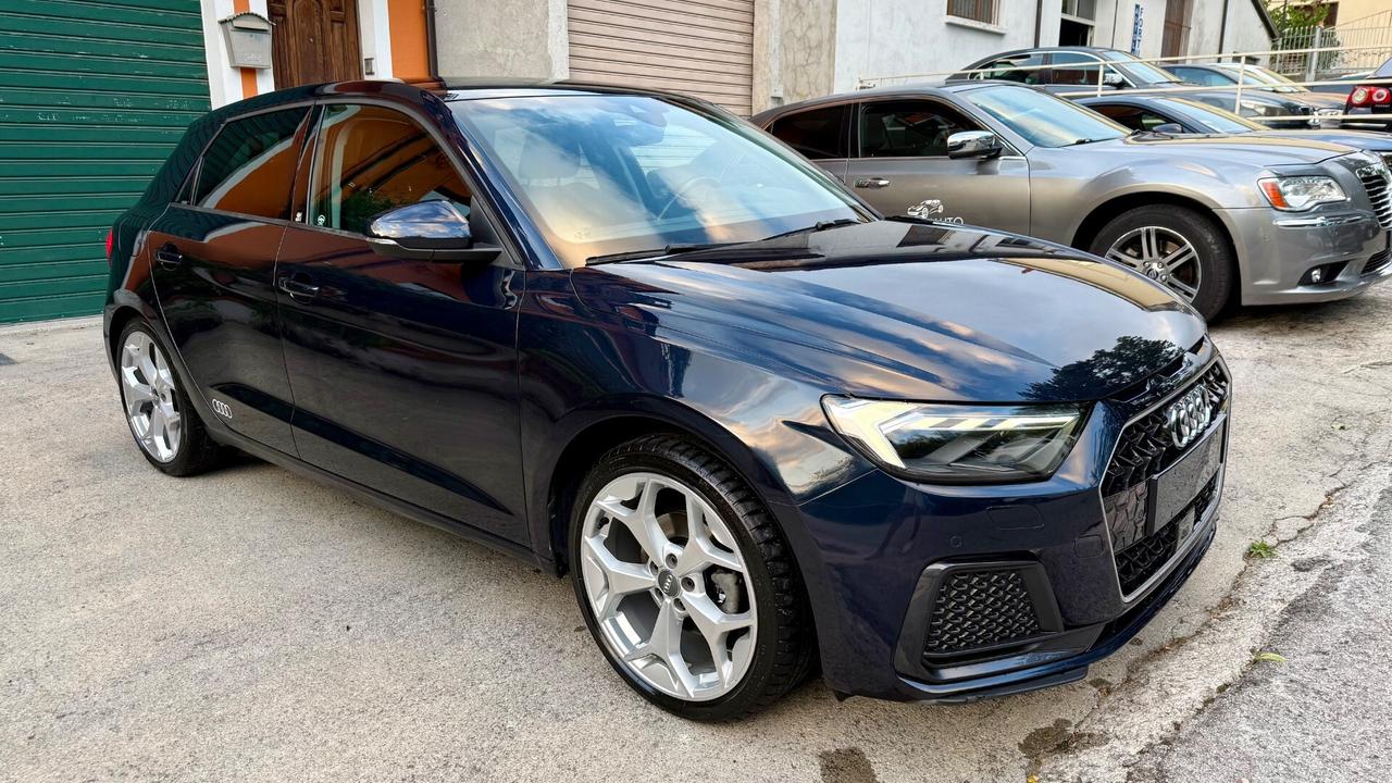 Audi A1 SPB 35 TFSI S tronic Admired FULL