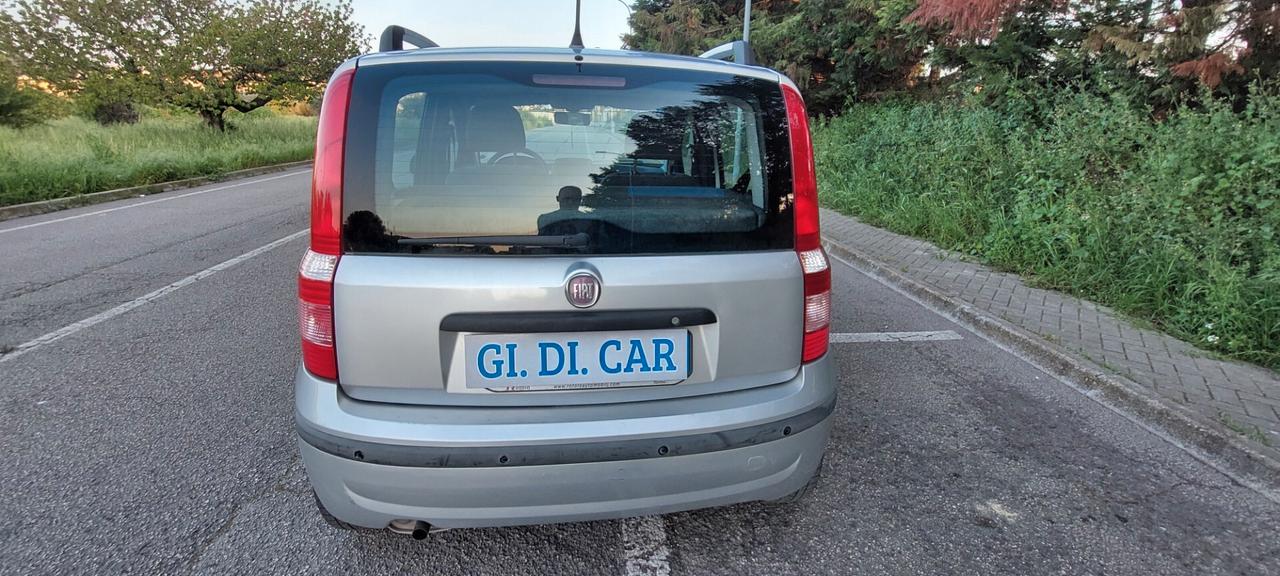 PANDA 1,2 GPL DI SERIE SCADENZA 2031 FRIZIONE NUOVA+DISTRIBUZIONE SENSORI DI PARCHEGGIO IMPECCABILE