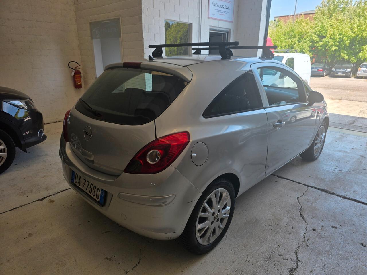 Opel Corsa 1.2 80CV 3 porte GPL-TECH Enjoy