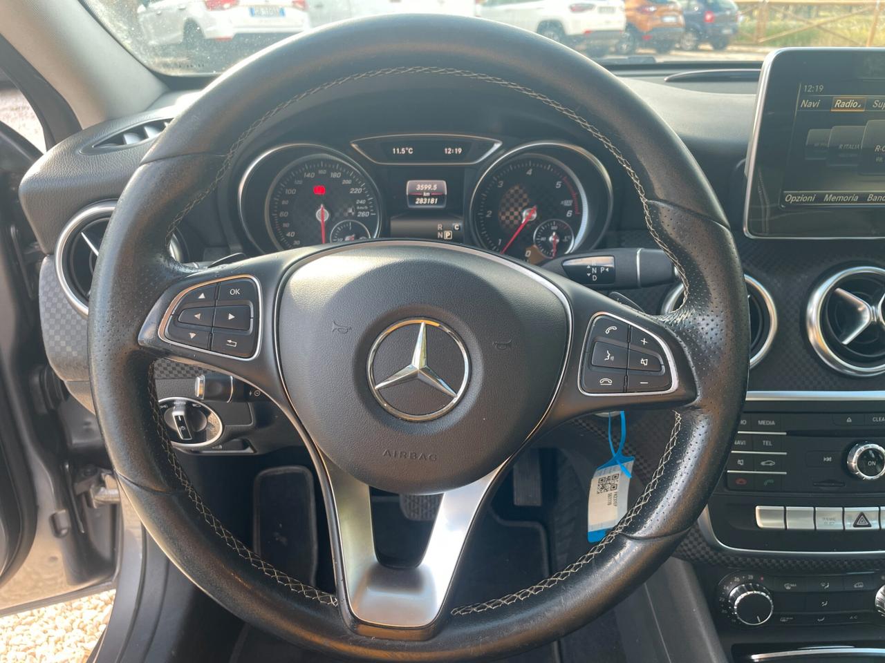 Mercedes-benz A 200 A 200 d Automatic Sport